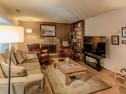 1618 Oakwood Dr, Modesto, CA 95350 Photo