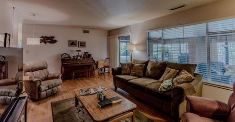 1618 Oakwood Dr, Modesto, CA 95350 Photo