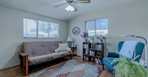 1618 Oakwood Dr, Modesto, CA 95350 Photo