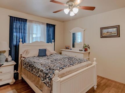 1618 Oakwood Dr, Modesto, CA 95350 Photo