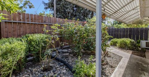 1618 Oakwood Dr, Modesto, CA 95350 Photo