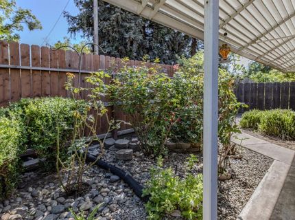 1618 Oakwood Dr, Modesto, CA 95350 Photo