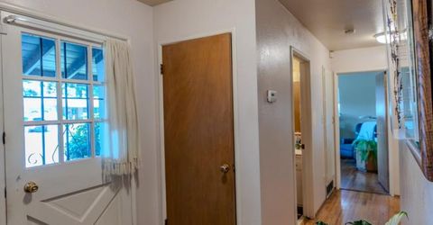 1618 Oakwood Dr, Modesto, CA 95350 Photo