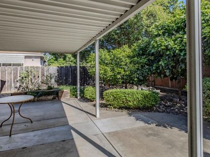 1618 Oakwood Dr, Modesto, CA 95350 Photo