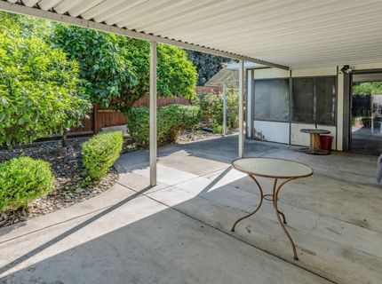 1618 Oakwood Dr, Modesto, CA 95350 Photo