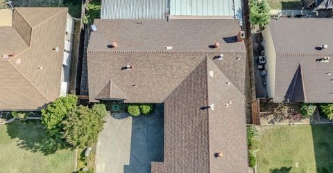 1618 Oakwood Dr, Modesto, CA 95350 Photo