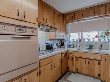 1618 Oakwood Dr, Modesto, CA 95350 Photo