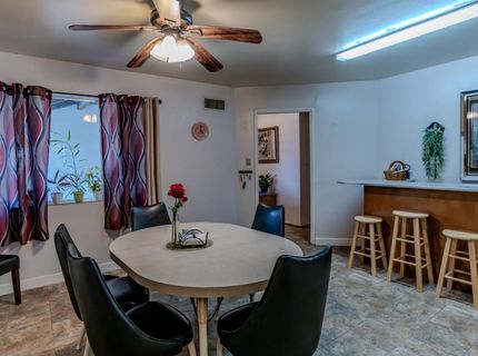 1618 Oakwood Dr, Modesto, CA 95350 Photo