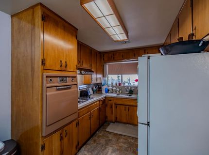 1618 Oakwood Dr, Modesto, CA 95350 Photo