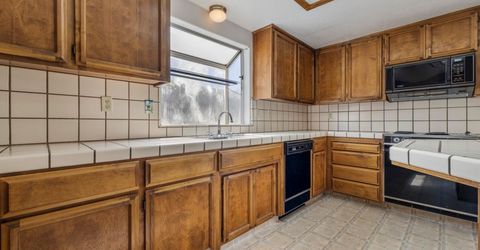 1050 W Tuolumne Rd, Turlock, CA 95382 Photo