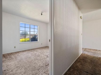 1050 W Tuolumne Rd, Turlock, CA 95382 Photo