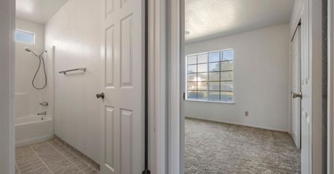 1050 W Tuolumne Rd, Turlock, CA 95382 Photo