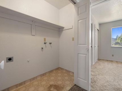 1050 W Tuolumne Rd, Turlock, CA 95382 Photo