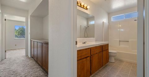 1050 W Tuolumne Rd, Turlock, CA 95382 Photo