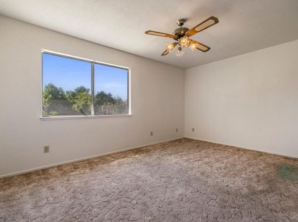 1050 W Tuolumne Rd, Turlock, CA 95382 Photo