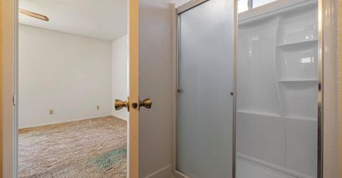 1050 W Tuolumne Rd, Turlock, CA 95382 Photo