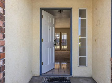 1050 W Tuolumne Rd, Turlock, CA 95382 Photo