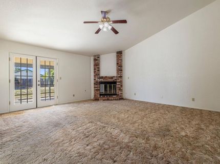 1050 W Tuolumne Rd, Turlock, CA 95382 Photo