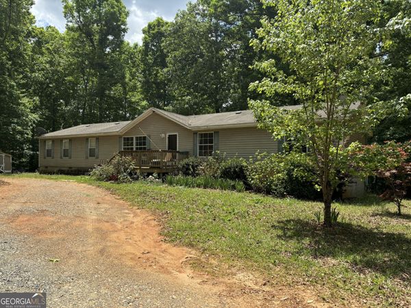1757 Jackson Lake Road, Mansfield, GA 30055