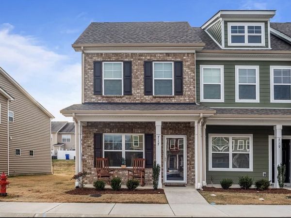 717 Bradburn Village Way , Antioch, TN 37013