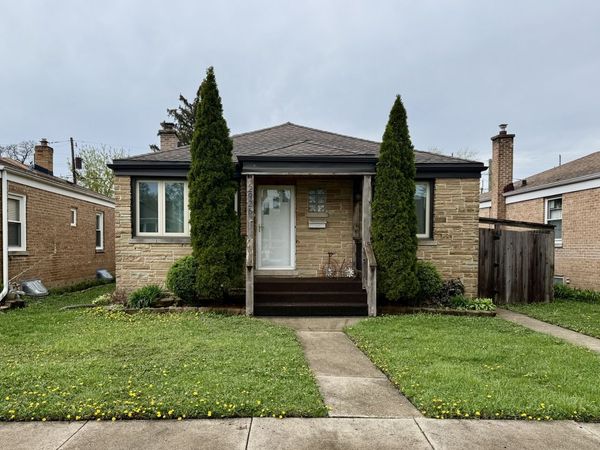 2926 Hawthorn Street, Franklin Park, IL 60131