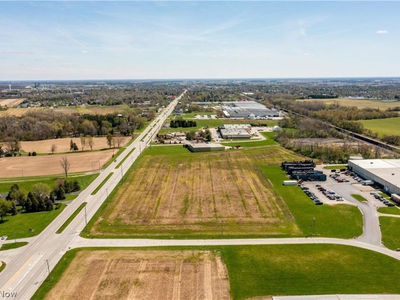 1085 W Main Street, Bellevue, OH 44811 Photo 5