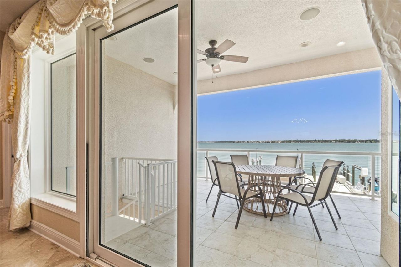 1203 Bay Drive, Belleair Beach, FL 33786 Photo