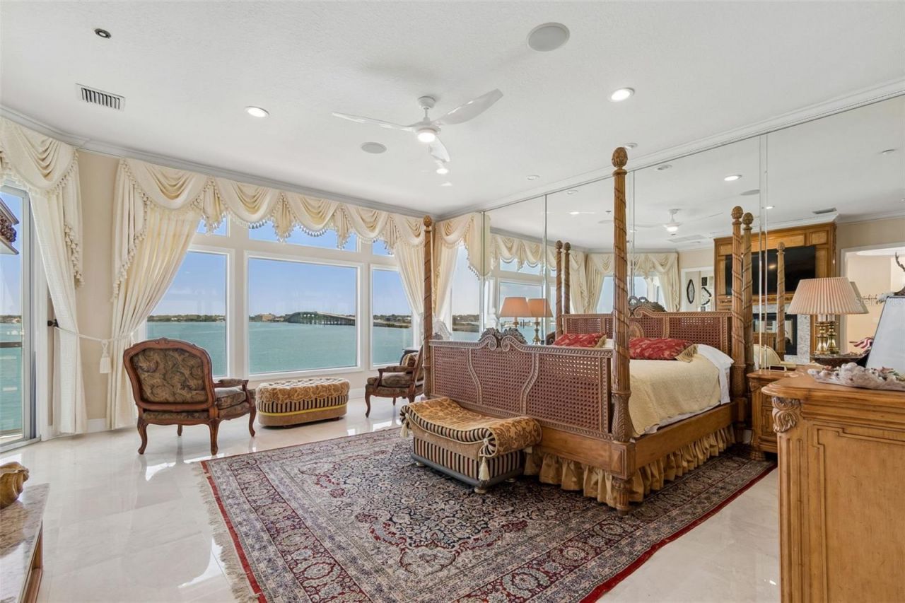 1203 Bay Drive, Belleair Beach, FL 33786 Photo