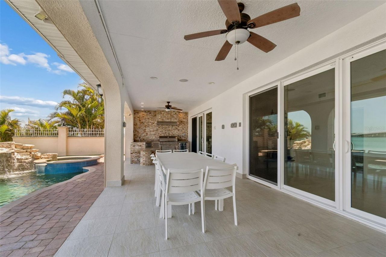 1203 Bay Drive, Belleair Beach, FL 33786 Photo
