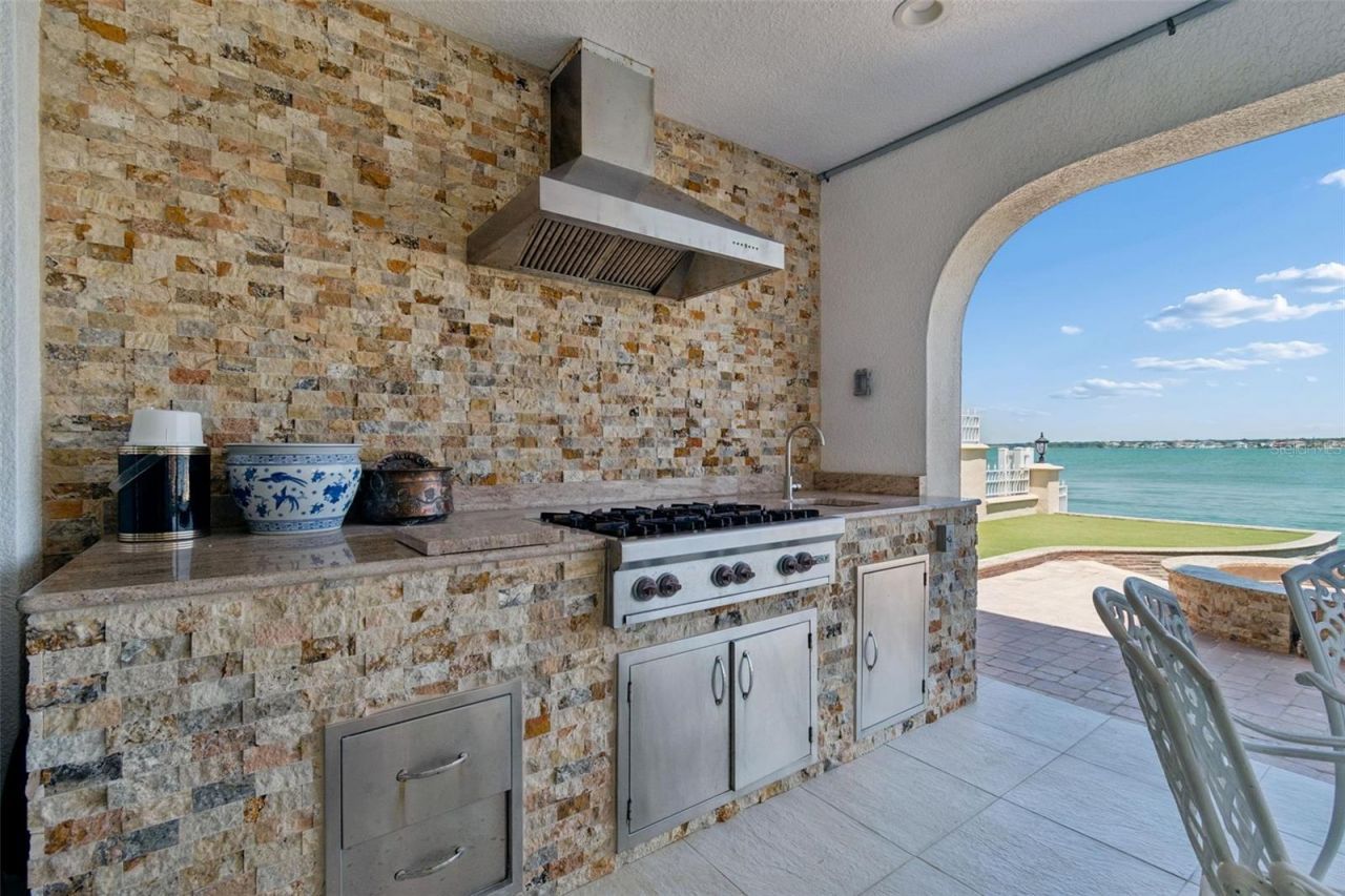 1203 Bay Drive, Belleair Beach, FL 33786 Photo