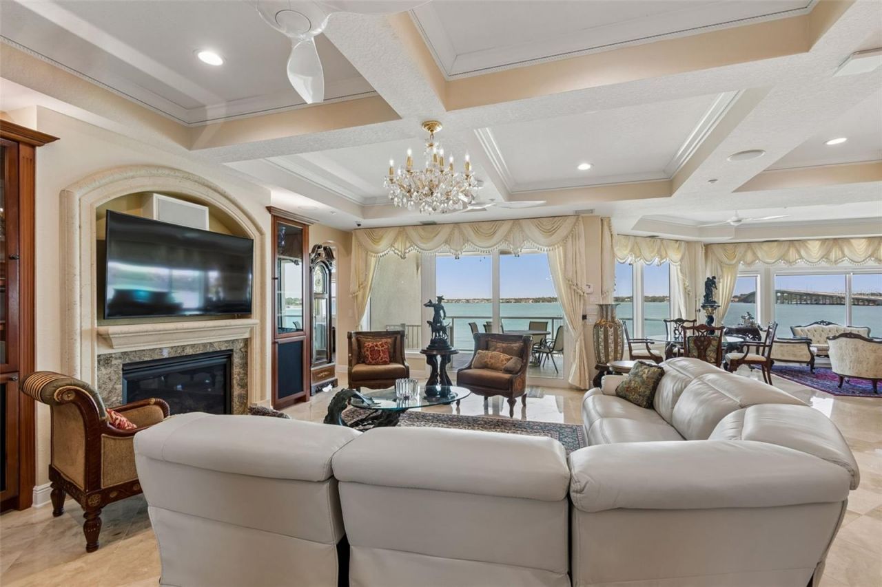 1203 Bay Drive, Belleair Beach, FL 33786 Photo