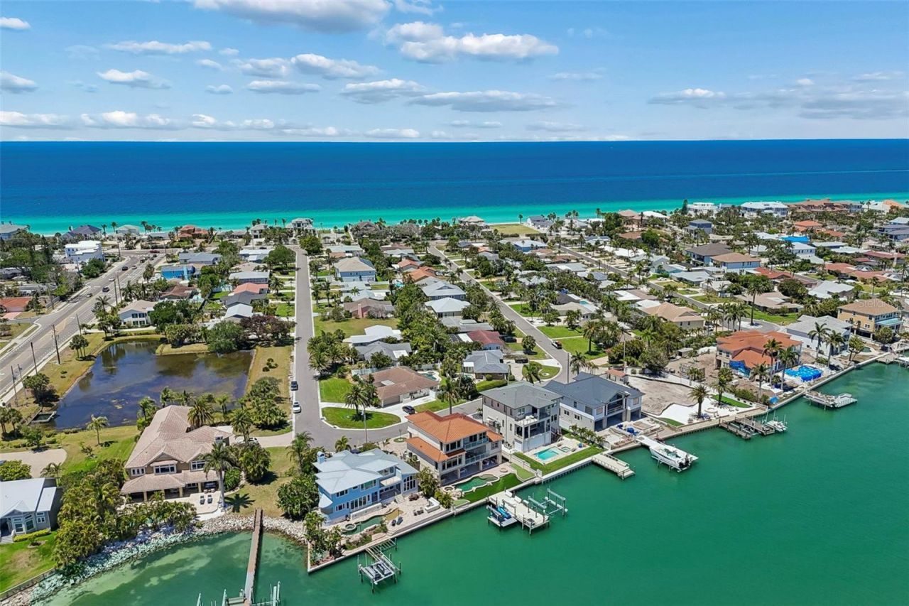 1203 Bay Drive, Belleair Beach, FL 33786 Photo