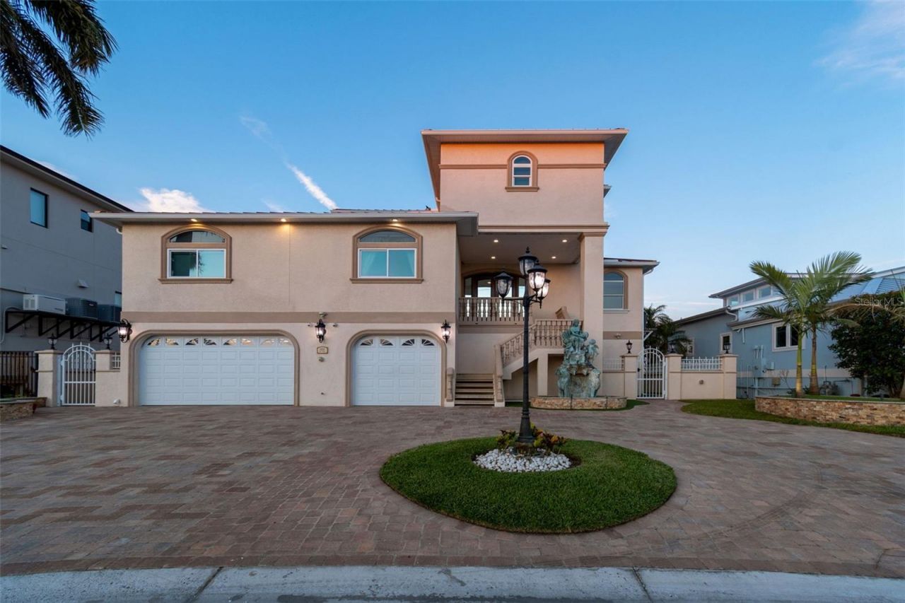 1203 Bay Drive, Belleair Beach, FL 33786 Photo