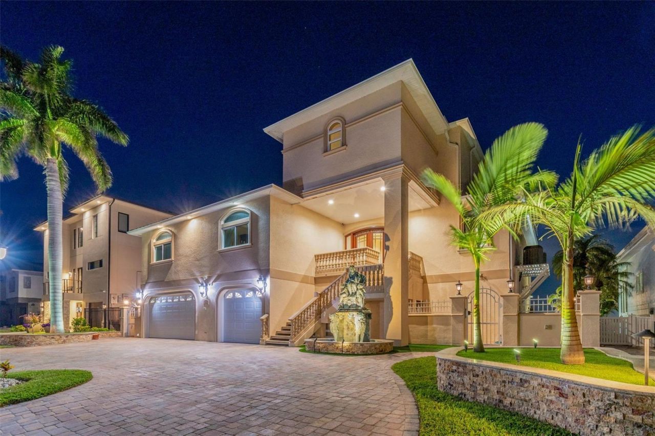 1203 Bay Drive, Belleair Beach, FL 33786 Photo