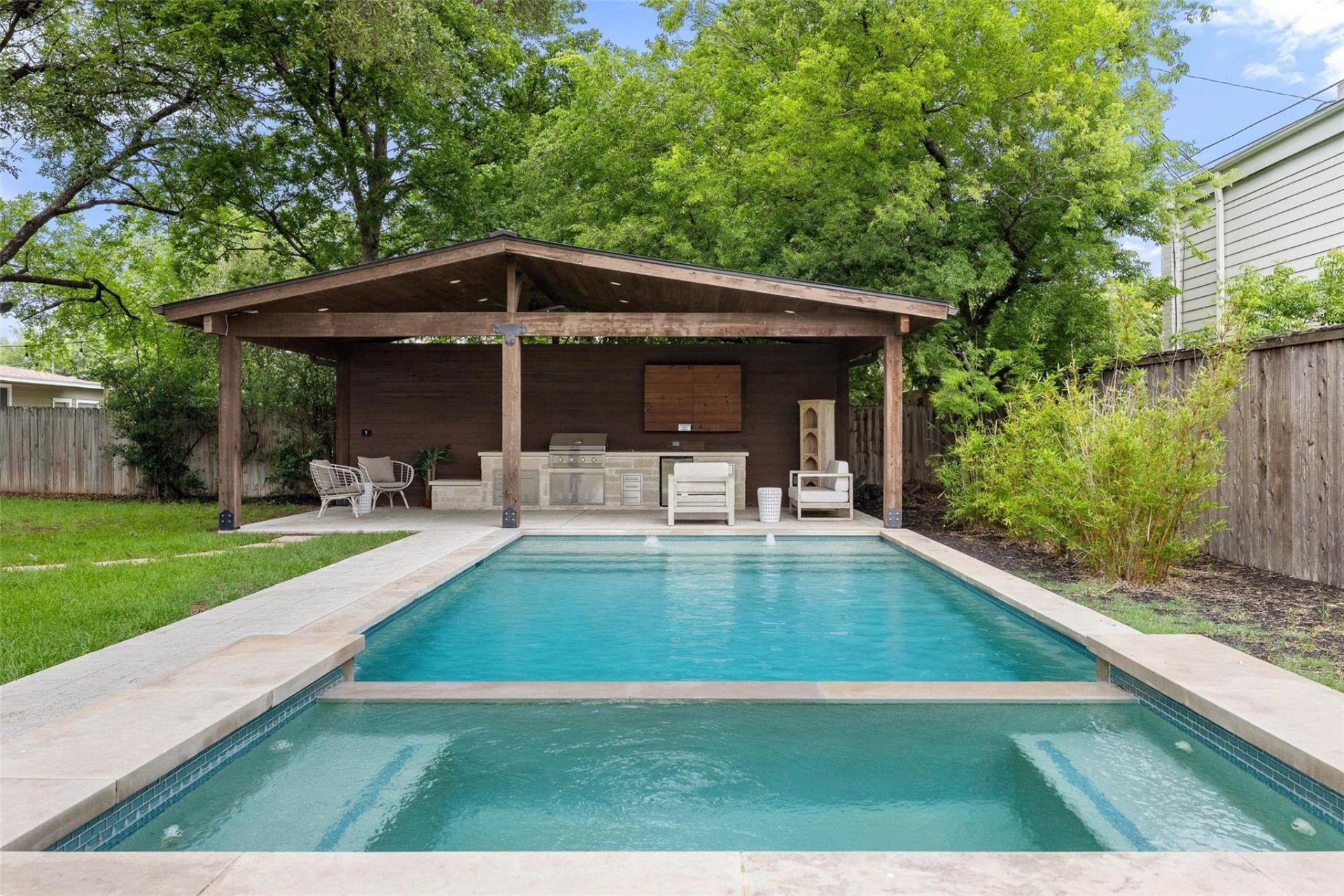 7907 Tisdale Dr, Austin, TX 78757 Main Photo