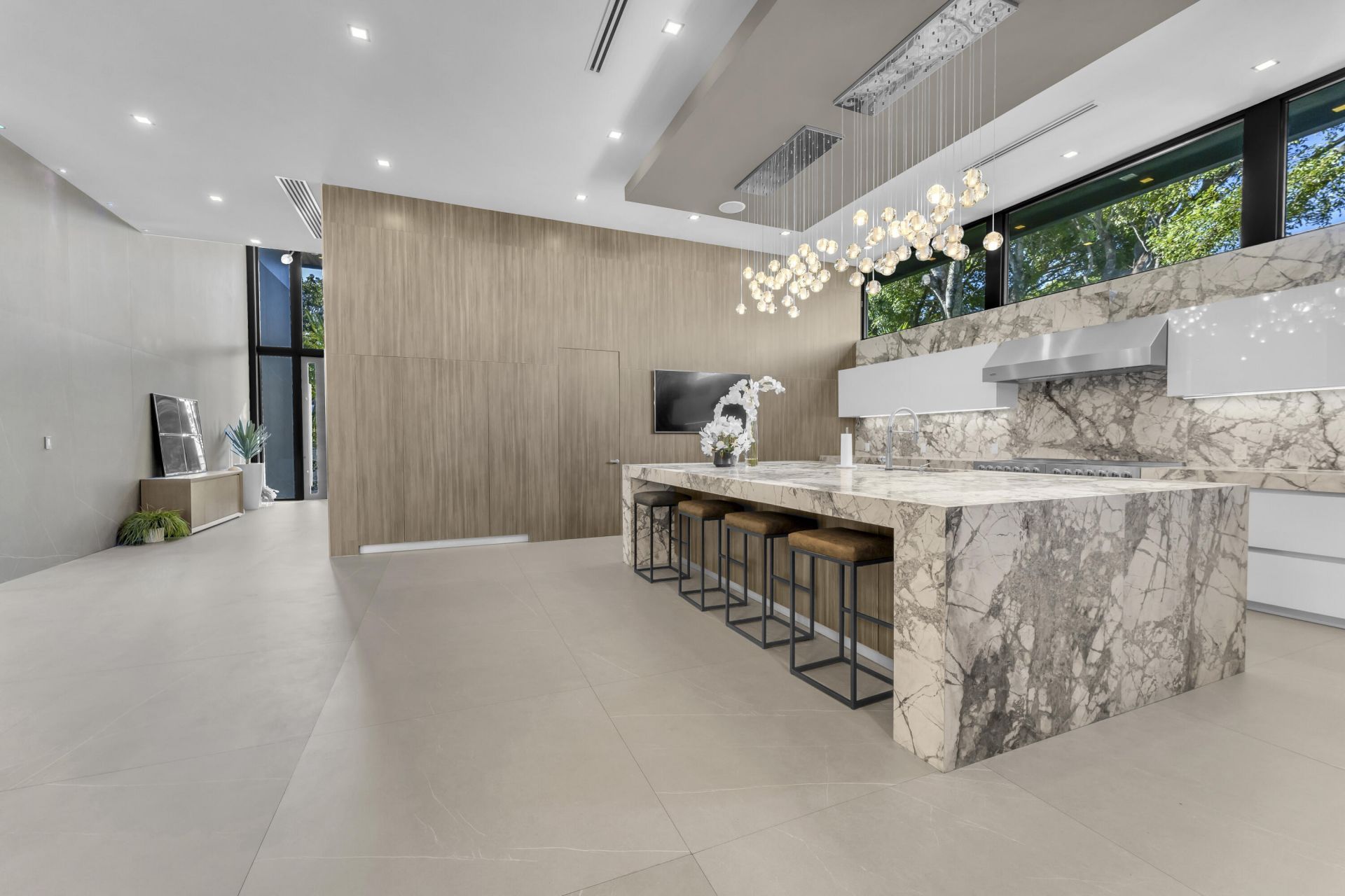 2401 NE 13th Street, Fort Lauderdale, FL 33304 Photo