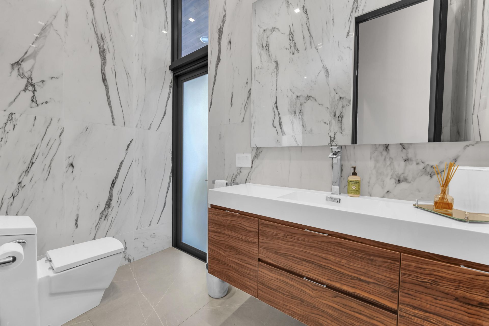 2401 NE 13th Street, Fort Lauderdale, FL 33304 Photo