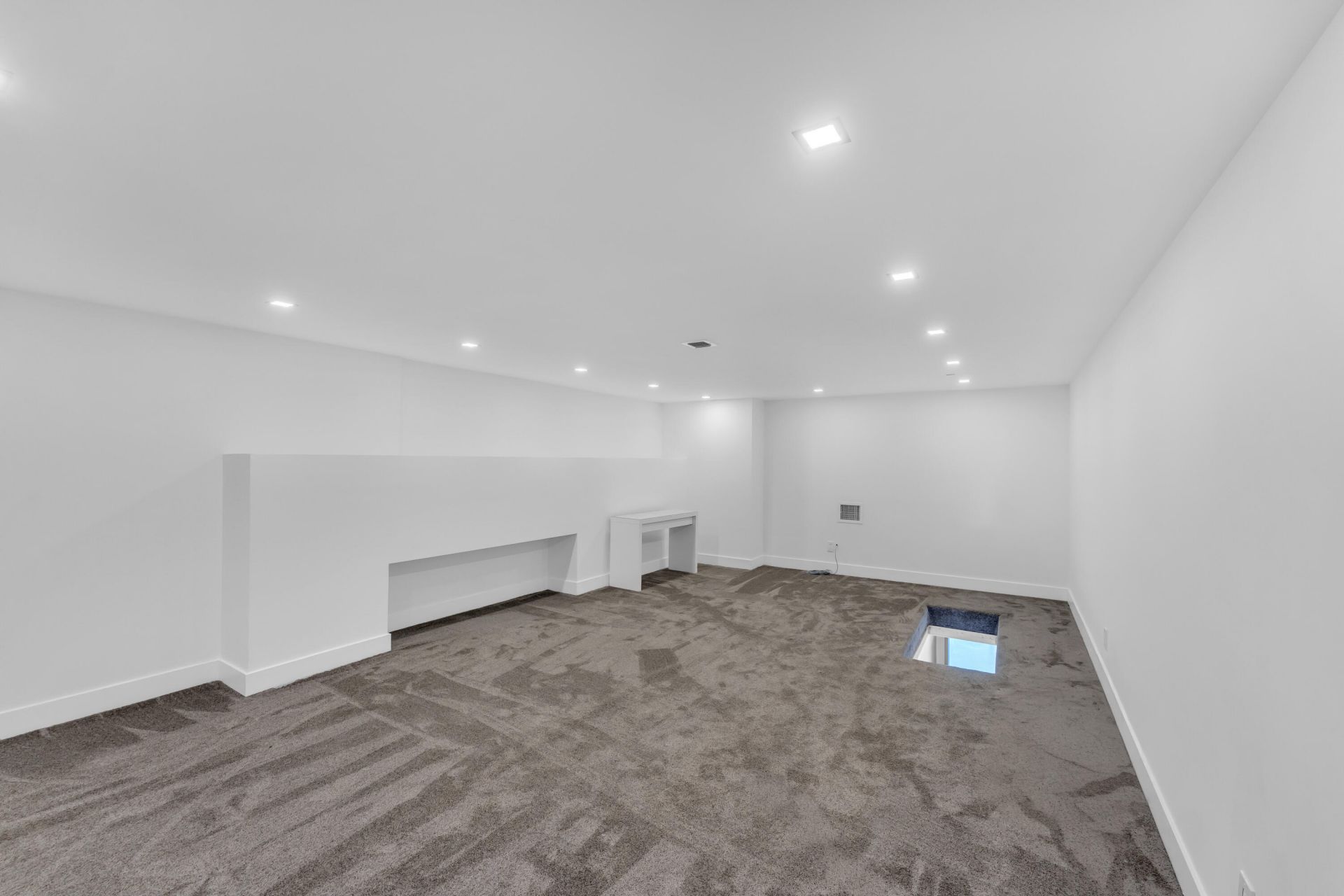 2401 NE 13th Street, Fort Lauderdale, FL 33304 Photo