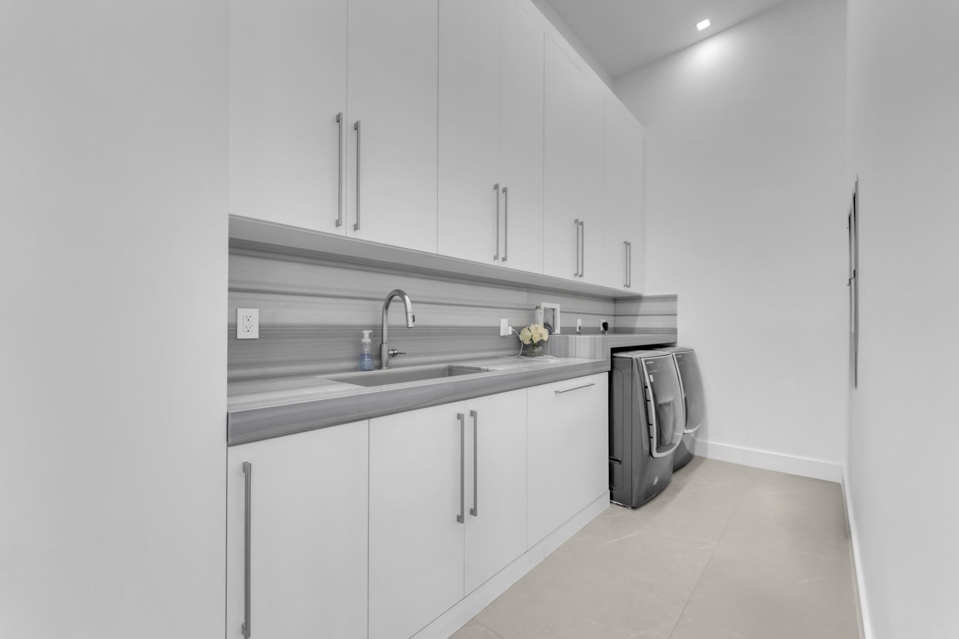 2401 NE 13th Street, Fort Lauderdale, FL 33304 Photo