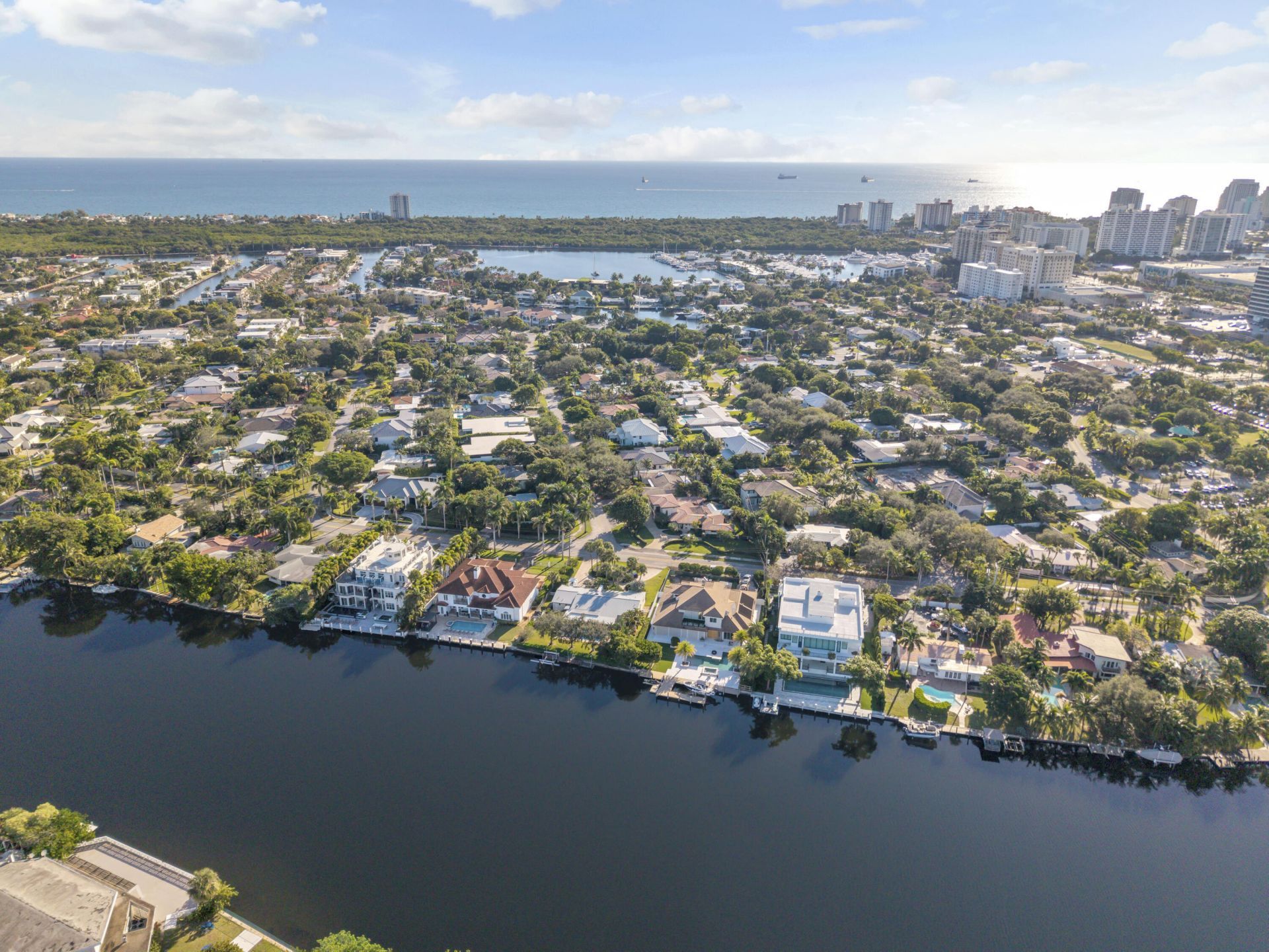 2401 NE 13th Street, Fort Lauderdale, FL 33304 Photo