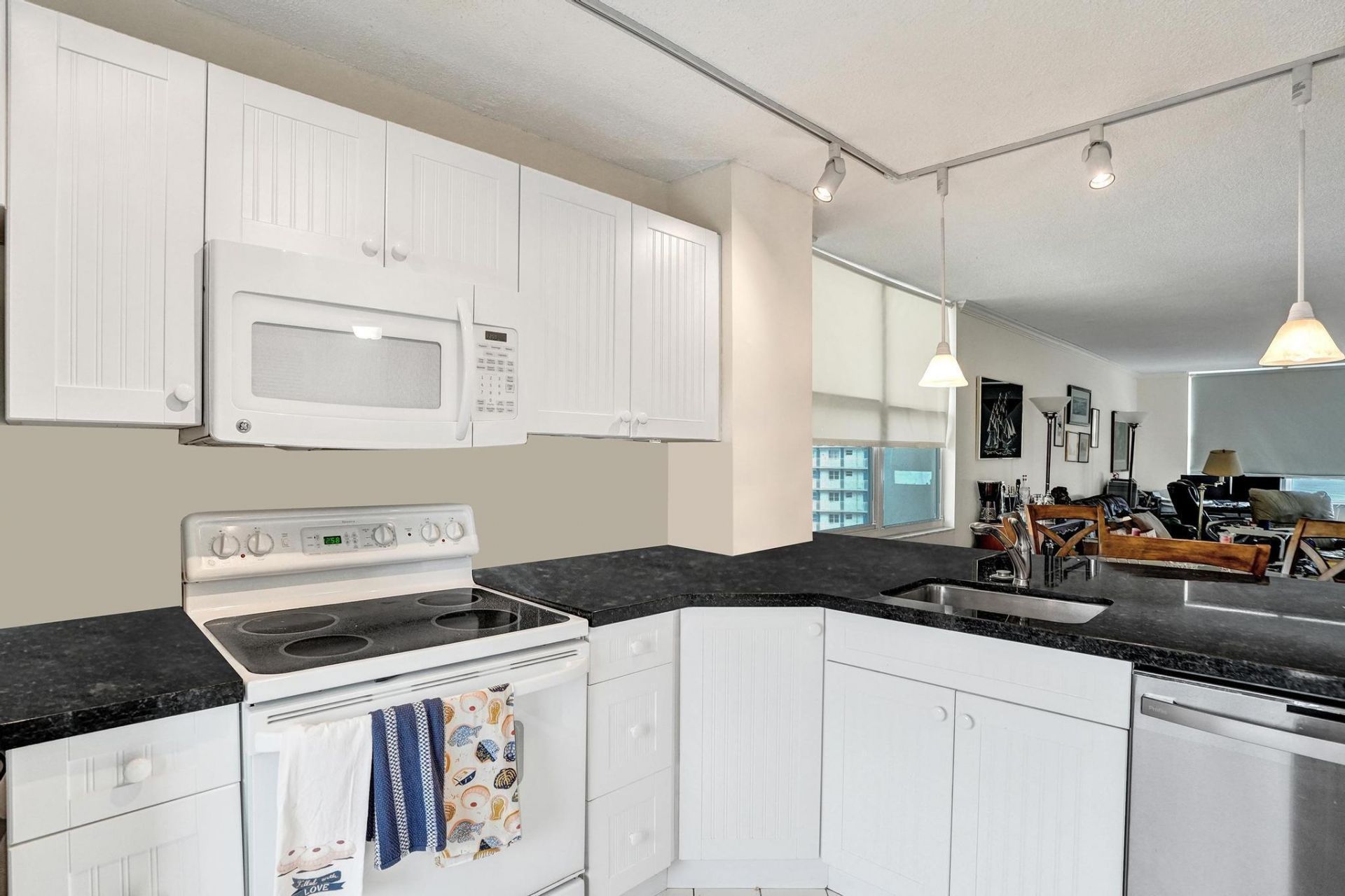 201 N Ocean Boulevard, Unit 1112, Pompano Beach, FL 33062 Photo