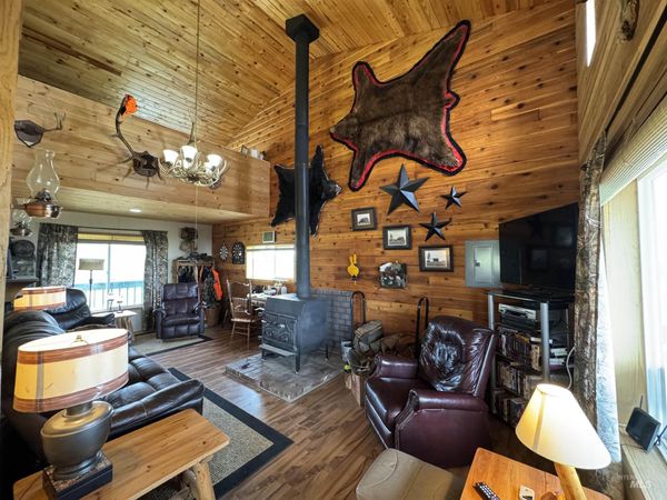 100 Rock Hill Rd, Pomeroy, WA 99347