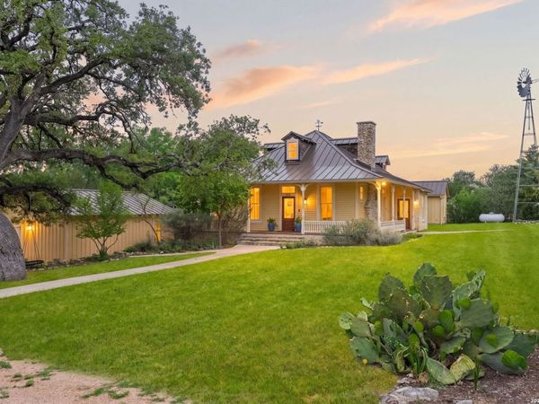 107 High Street, Comfort, TX 78013