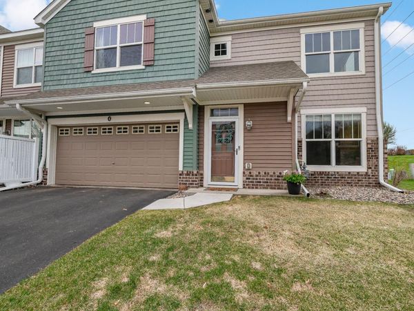 1944 Commonwealth Boulevard, Unit 4, Chanhassen, MN 55317