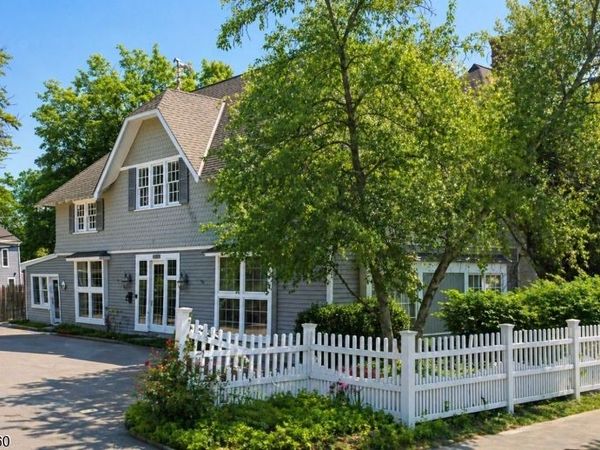 264 South St, Morristown, NJ 07960