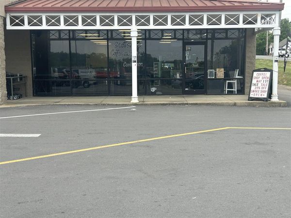 1224 Old Gallatin Road , Scottsville, KY 42164