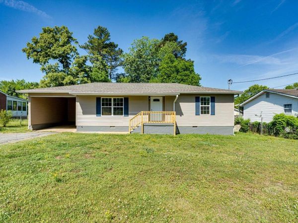 1313 Raydine Lane, Rossville, GA 30741