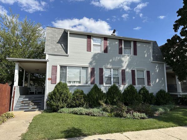 5649 N MASON Avenue, Chicago, IL 60646