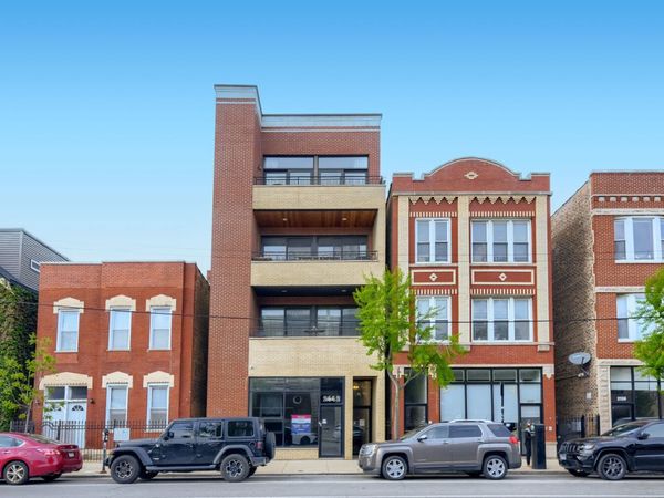 2142 W Chicago Avenue , Unit 4, Chicago, IL 60622