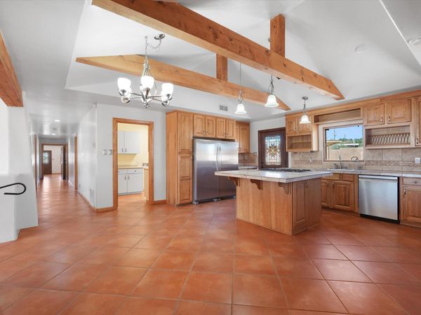 8 Calle Blanca, Corrales, NM 87048